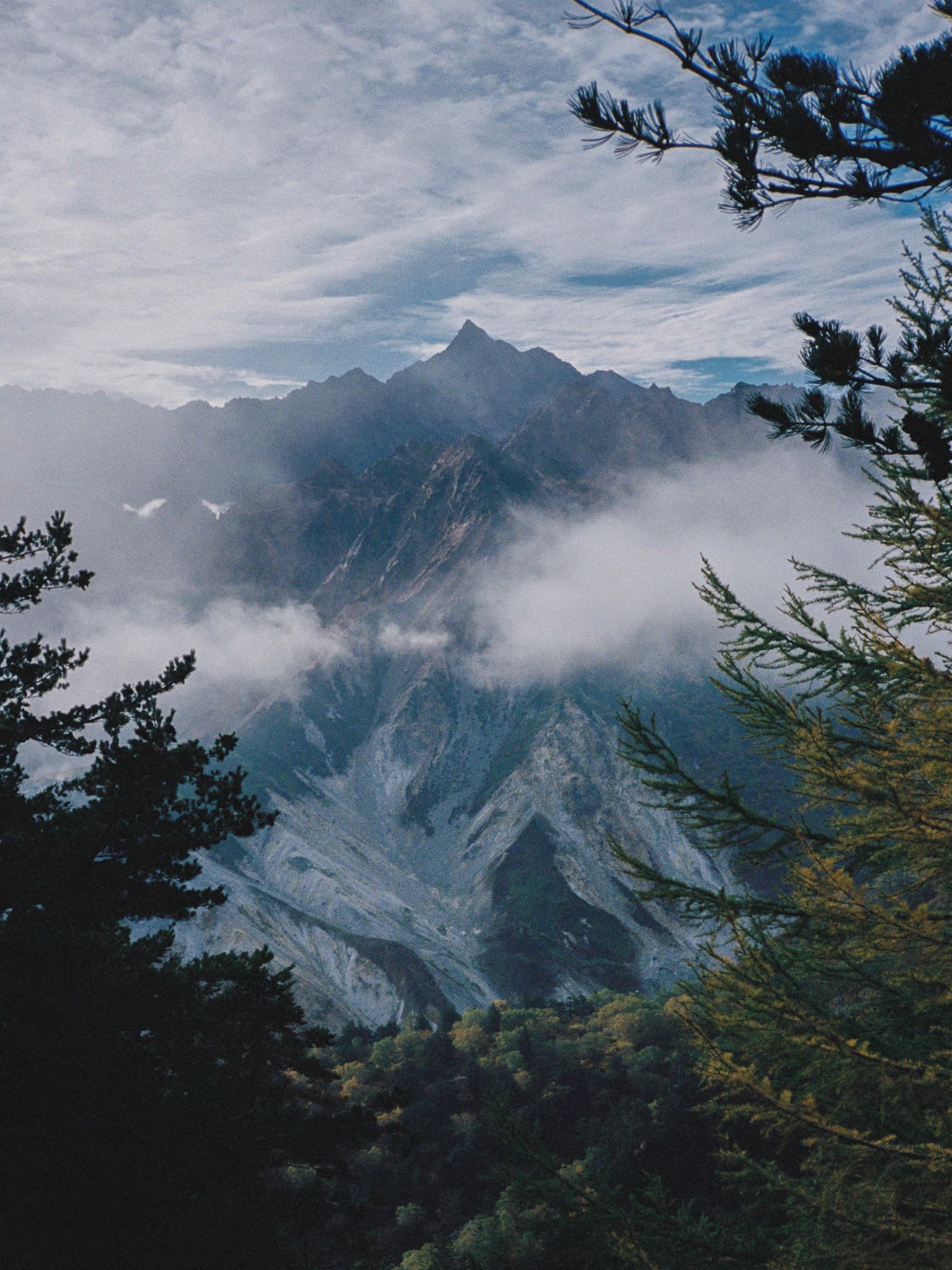 伊藤新道の展望台